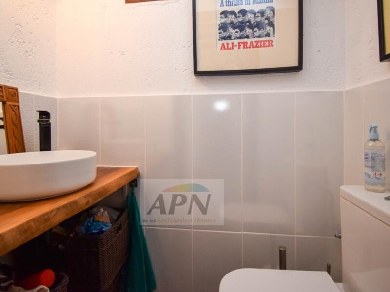 4 bedroom Country House for sale