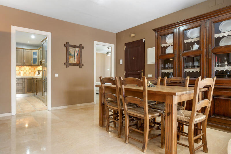 3 bedroom Apartment for sale