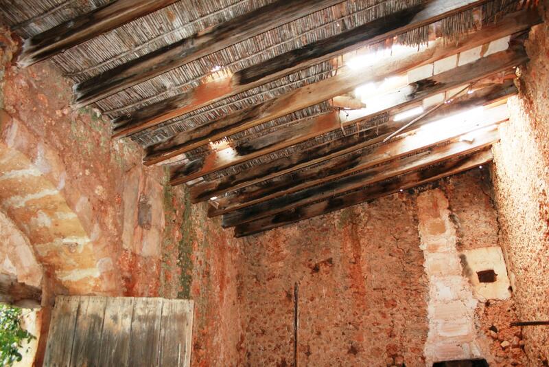 Lantställe till salu