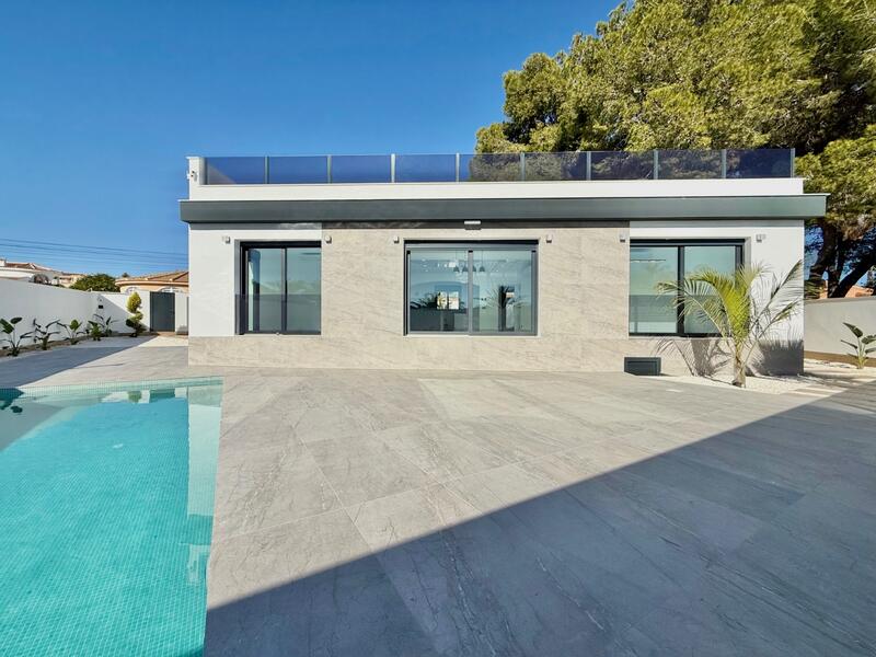 4 bedroom Villa for sale