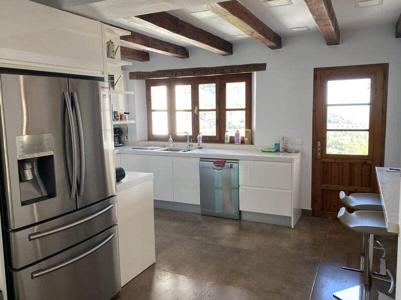 4 bedroom Villa for sale