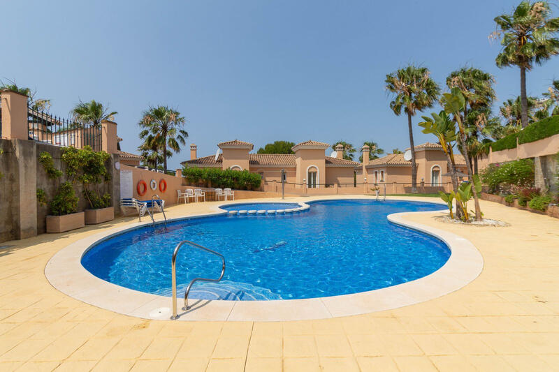 3 soveværelse Byhus til salg