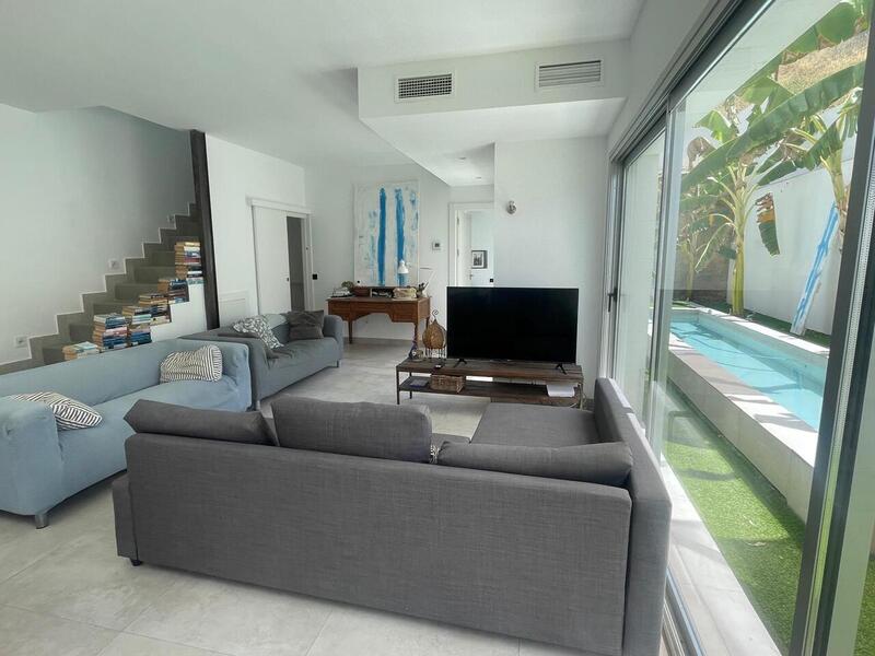 4 soverom Villa til salgs