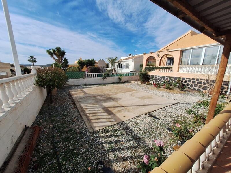 2 Schlafzimmer Villa zu verkaufen