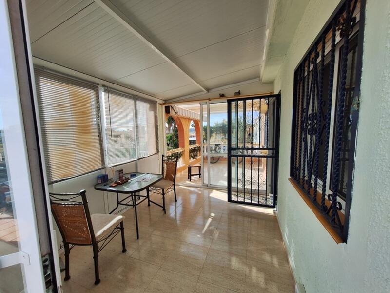 2 Schlafzimmer Villa zu verkaufen