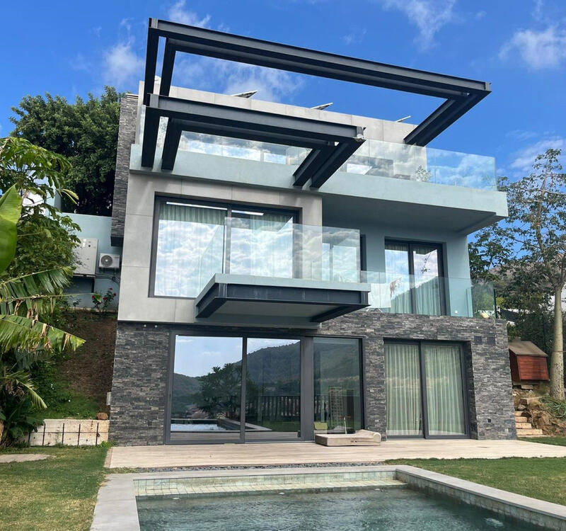 Villa for sale in Mijas, Málaga Villa for sale in Mijas, Málaga