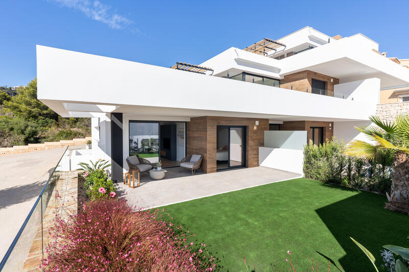 Duplex for sale in Cumbre del Sol, Alicante