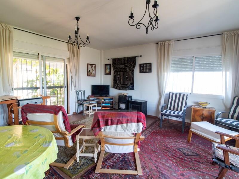 2 Schlafzimmer Landhaus zu verkaufen