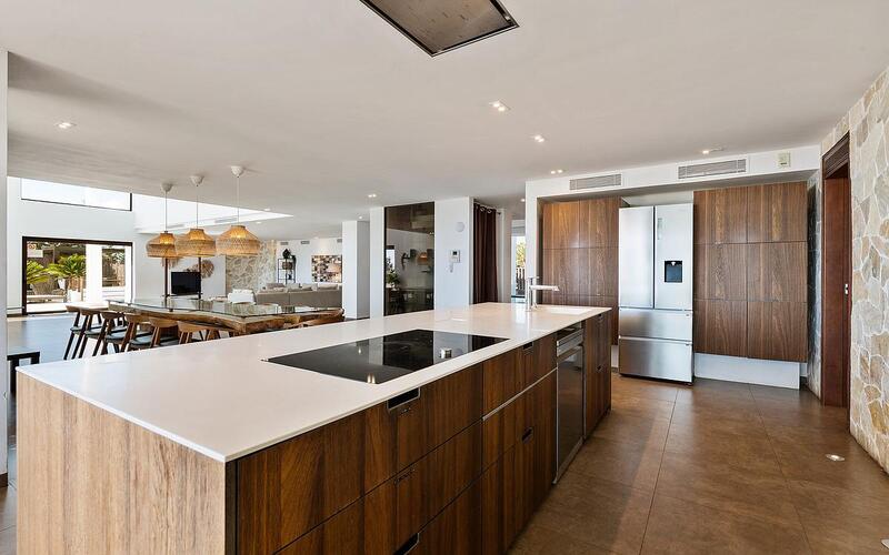 8 soveværelse Villa til salg