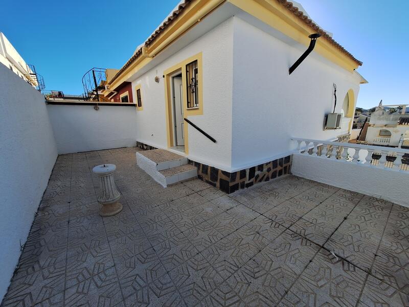 1 Cuarto Villa en venta