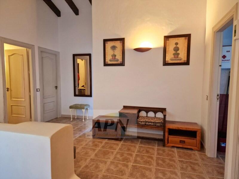 4 Schlafzimmer Landhaus zu verkaufen