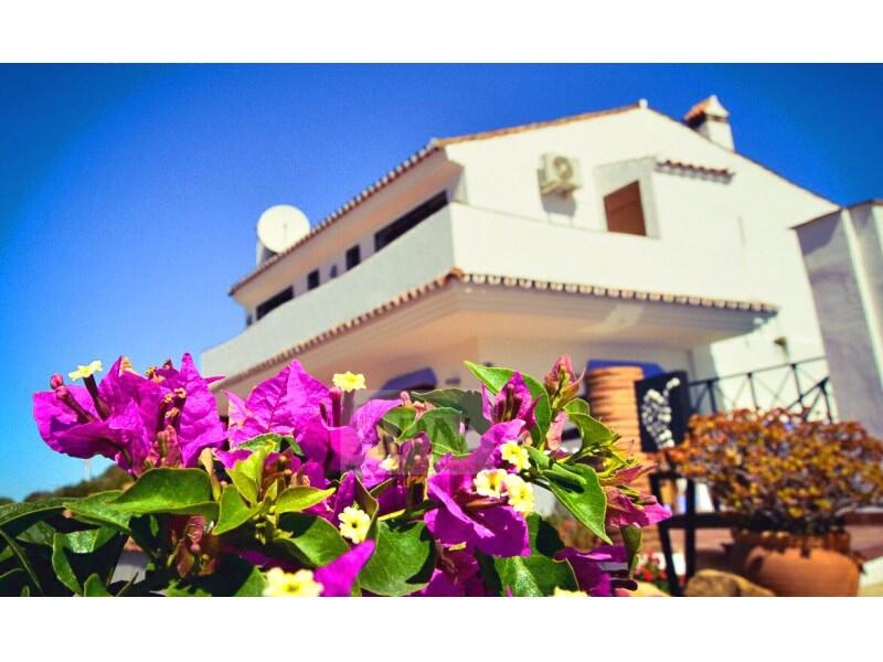 4 Schlafzimmer Landhaus zu verkaufen