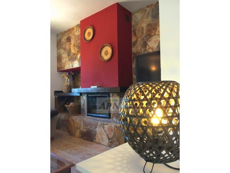 4 Schlafzimmer Landhaus zu verkaufen