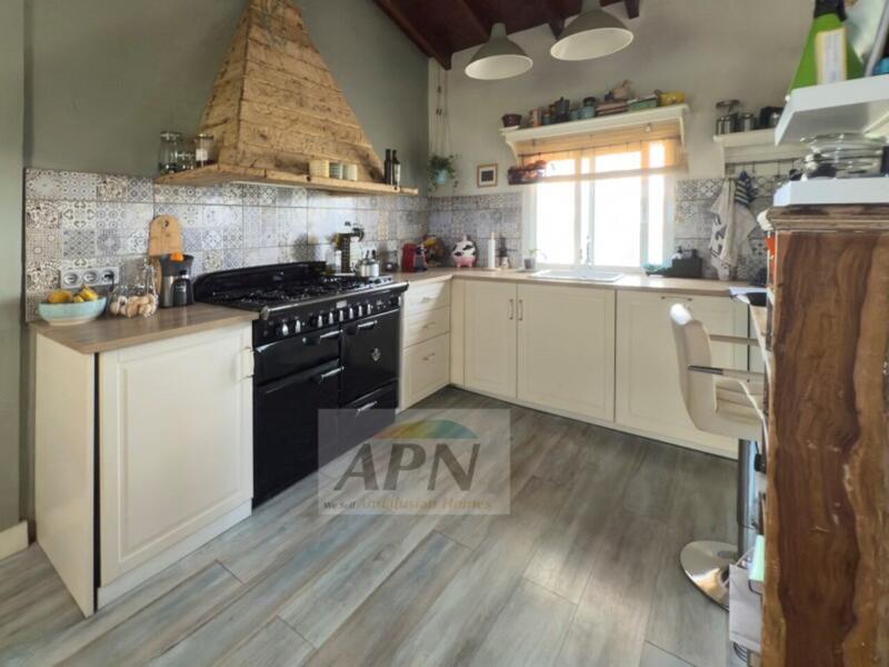 3 Cuarto Casa de Campo en venta