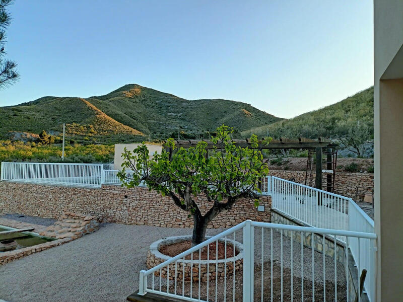 4 soveværelse Villa til salg