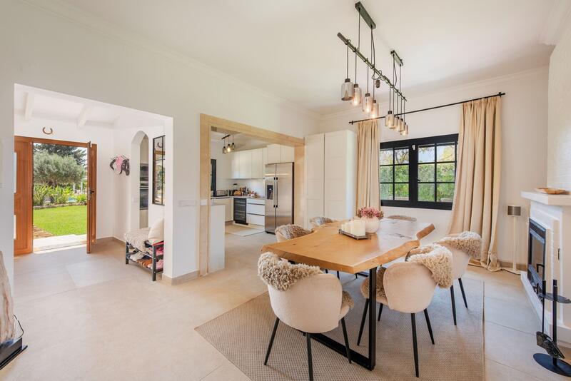 8 bedroom Country House for sale