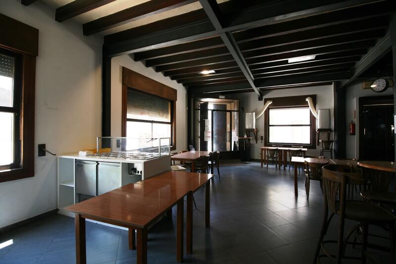 Kommersiella fastigheter till salu