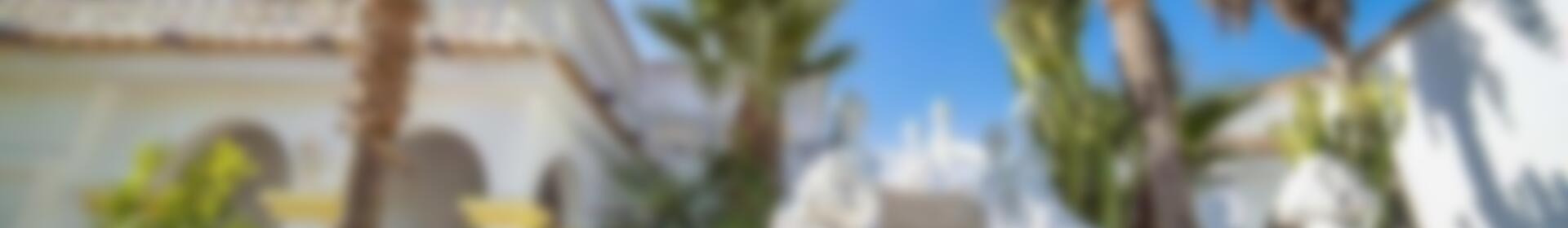 15 bedroom Villa for sale