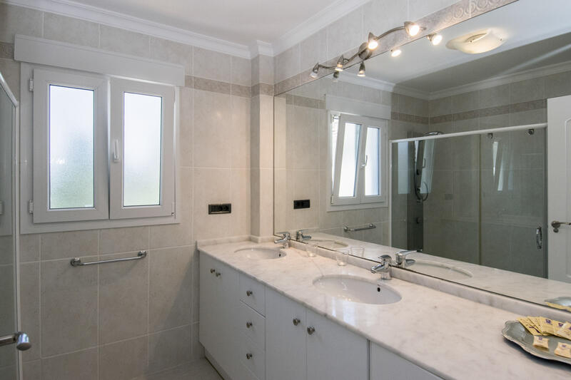 1 chambre Appartement à vendre