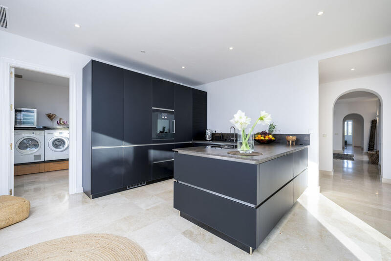 6 Cuarto Villa en venta