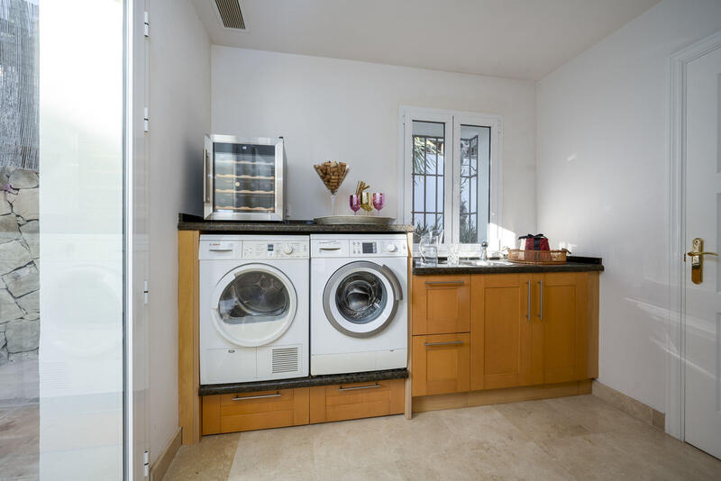 6 Cuarto Villa en venta