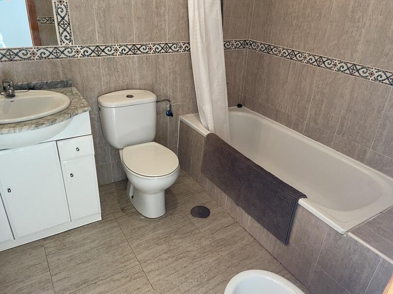 3 sovrum Radhus till salu