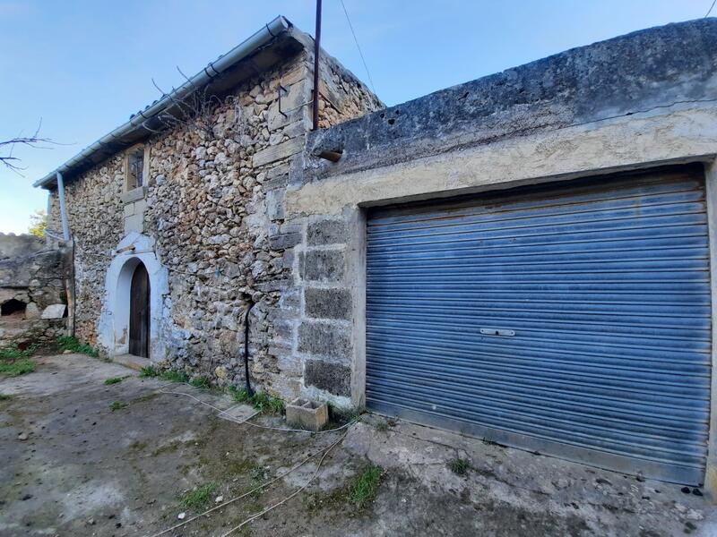 Lantställe till salu i Pollença, Mallorca