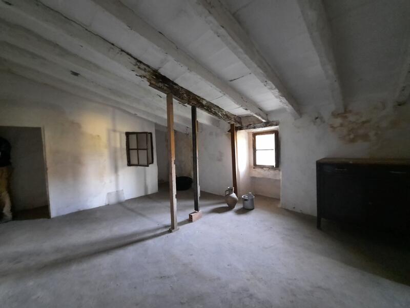 4 Schlafzimmer Landhaus zu verkaufen