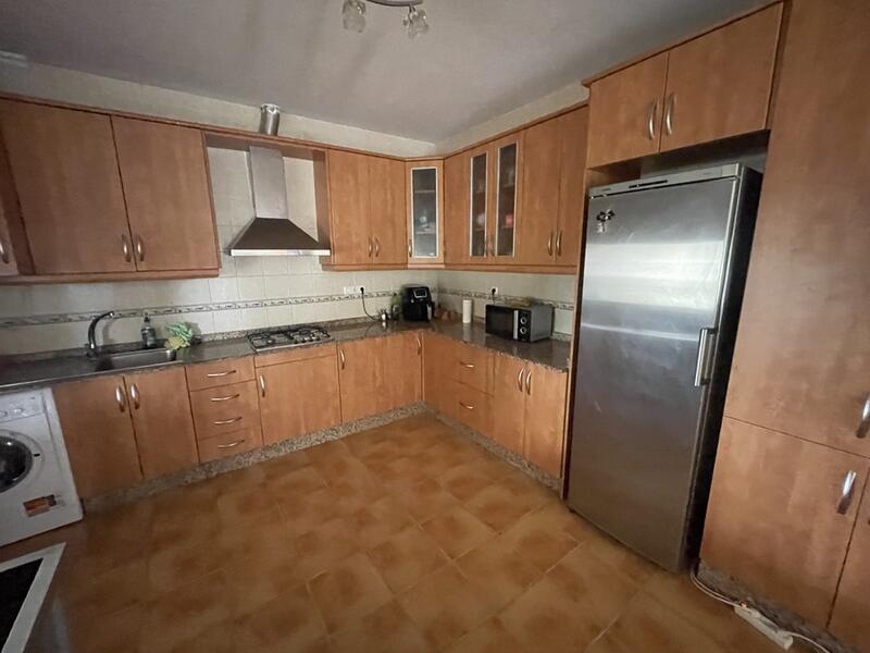 3 bedroom Country House for sale 3 bedroom Country House for sale