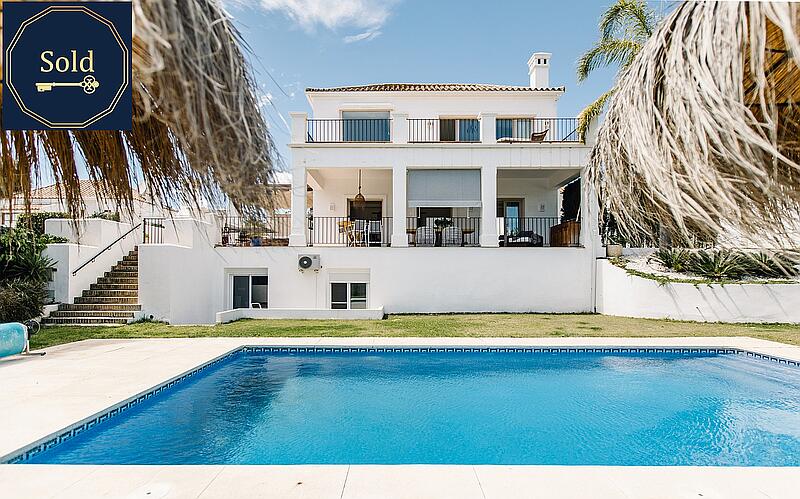 Villa til salgs i Estepona, Málaga