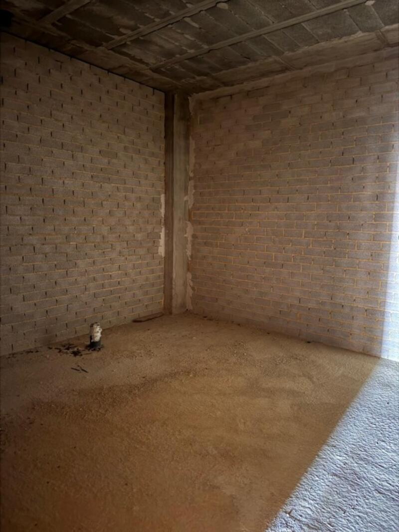 Handelsimmobilie zu verkaufen