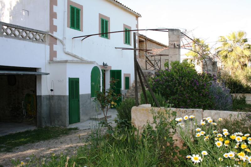 Lantställe till salu i Llubí, Mallorca
