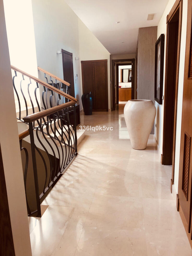 5 Cuarto Villa en venta