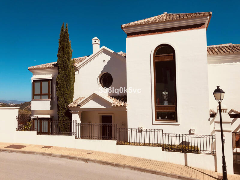 5 Cuarto Villa en venta