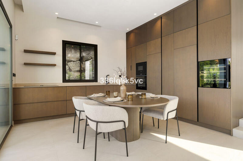 4 bedroom Villa for sale