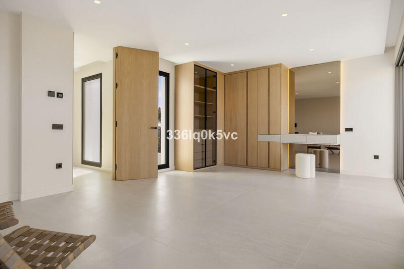 4 bedroom Villa for sale