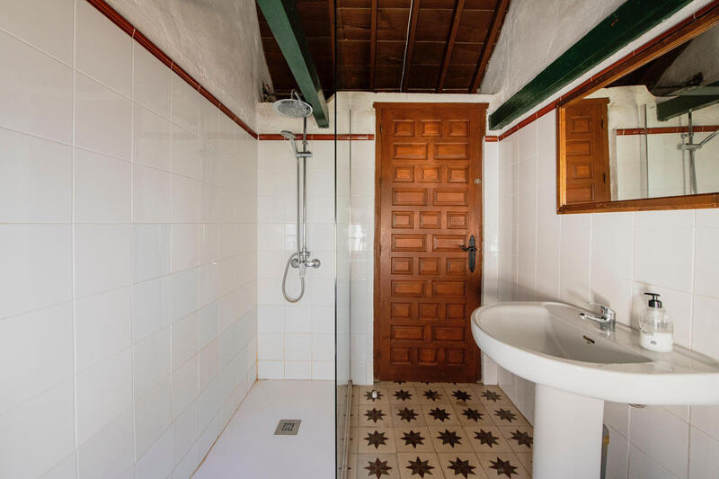 16 soverom Herregård til salgs