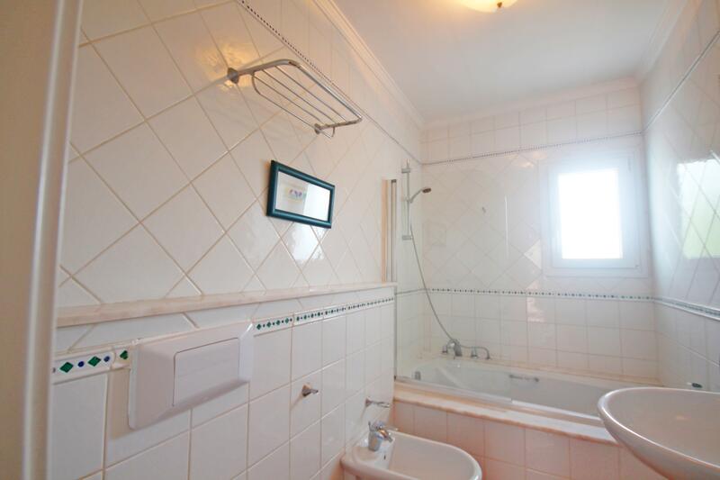 4 sovrum Villa till salu