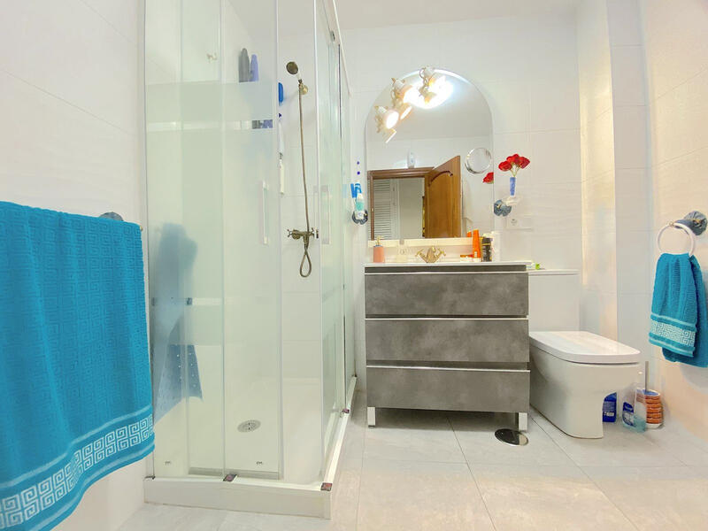 3 slaapkamer Appartement Te koop