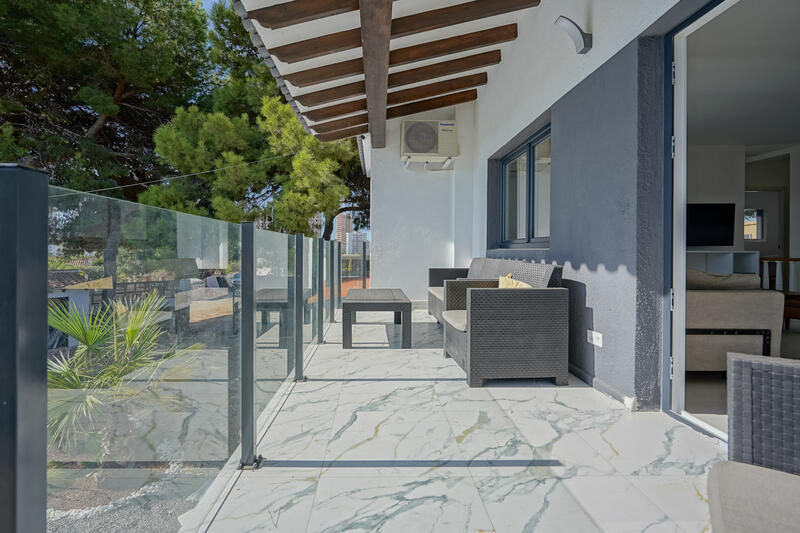 5 bedroom Villa for sale