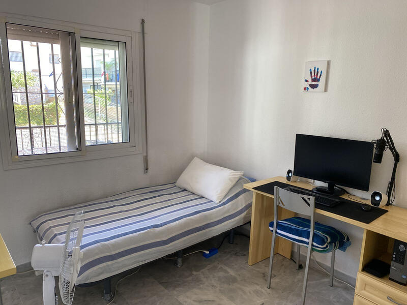 3 bedroom Townhouse for sale