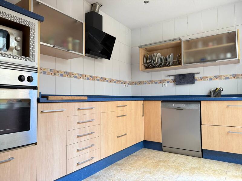 5 slaapkamer Gezinswoning Te koop