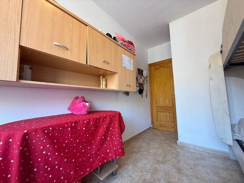 5 slaapkamer Gezinswoning Te koop