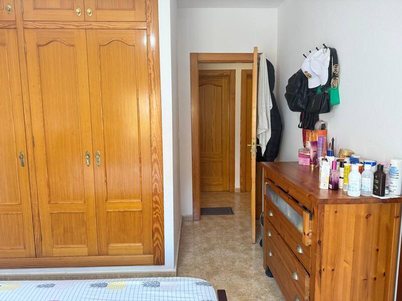 5 slaapkamer Gezinswoning Te koop