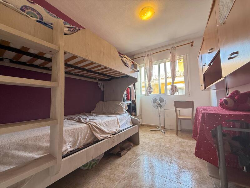 5 slaapkamer Gezinswoning Te koop