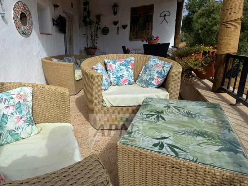 2 bedroom Country House for sale