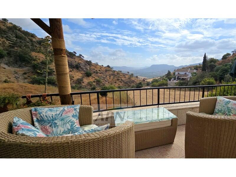 2 bedroom Country House for sale