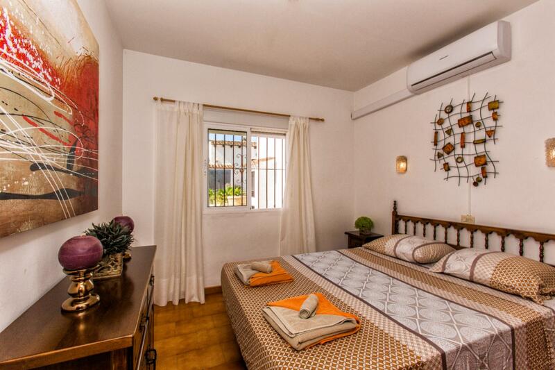 2 спальная комната вилла продается