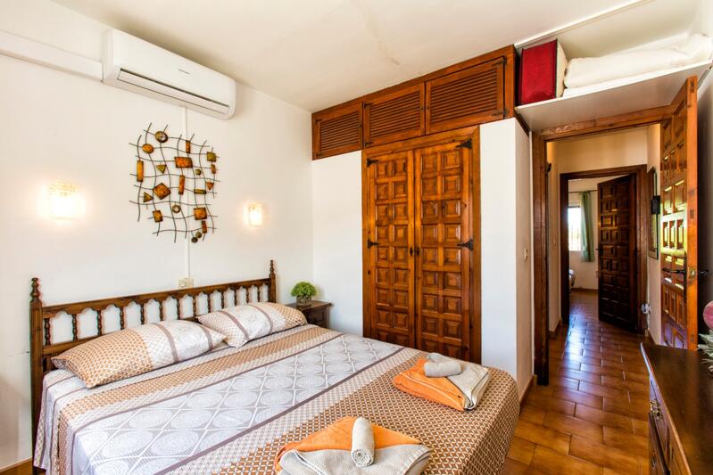 2 спальная комната вилла продается