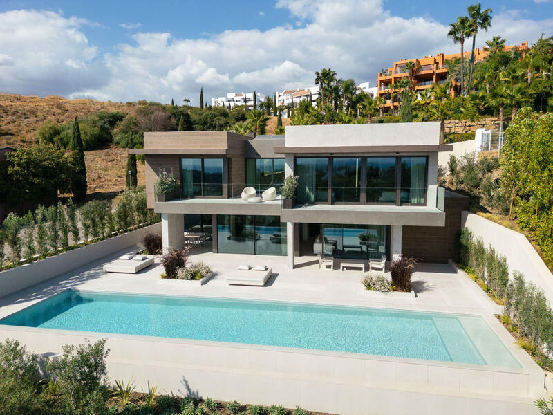 Villa til salgs i Los Flamingos, Málaga